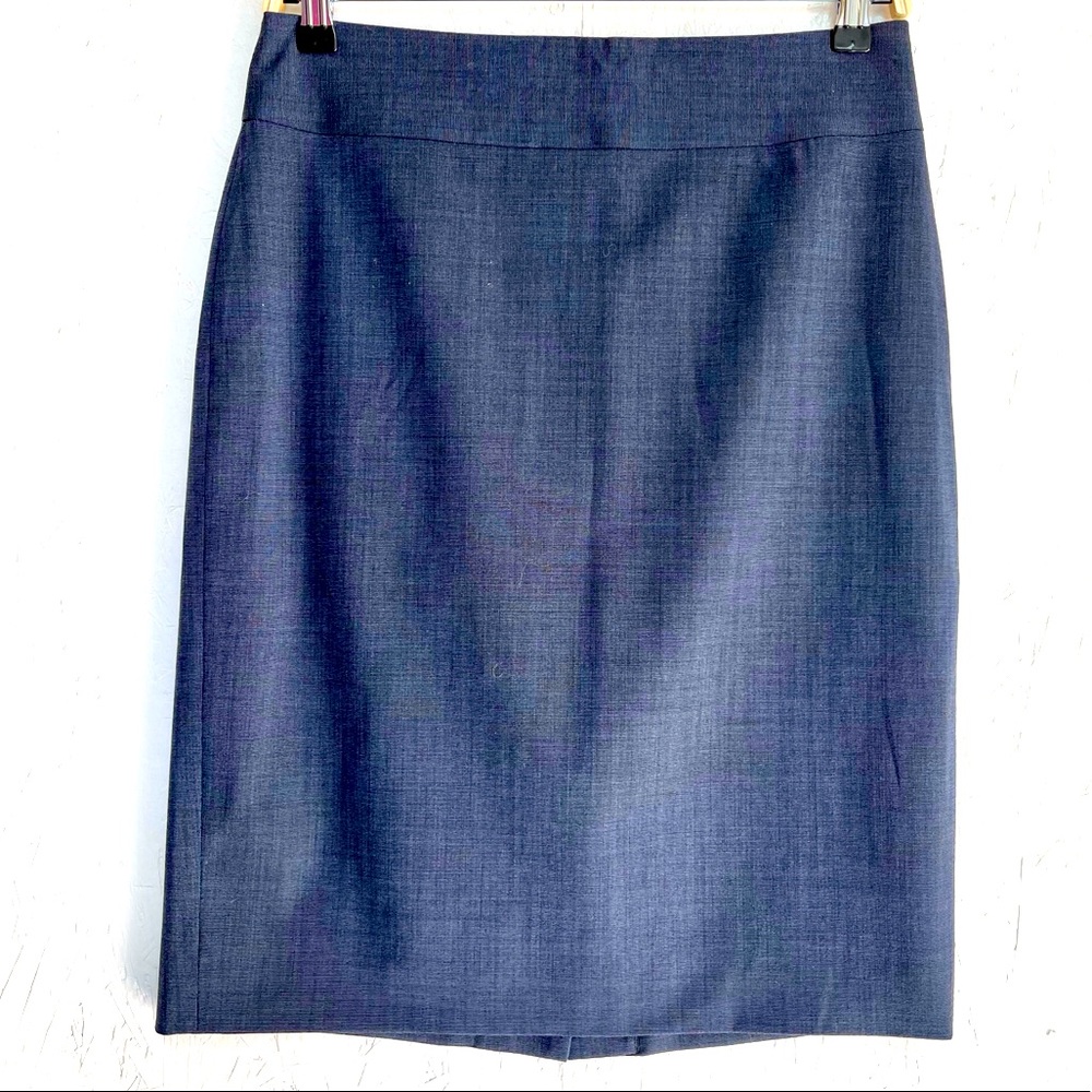 Banana Republic pencil skirt | size 4 | blue | stretch | wool shell